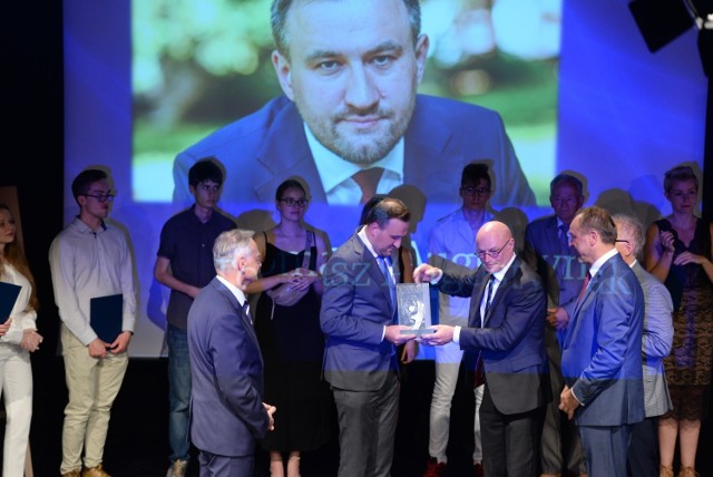 Gala nagrody Człowiek Roku 2020. Tytuł otrzymał Tomasz Augustyniak, były dyrektor pomorskiego sanepidu. Sopot, 28.06.2021 r.
