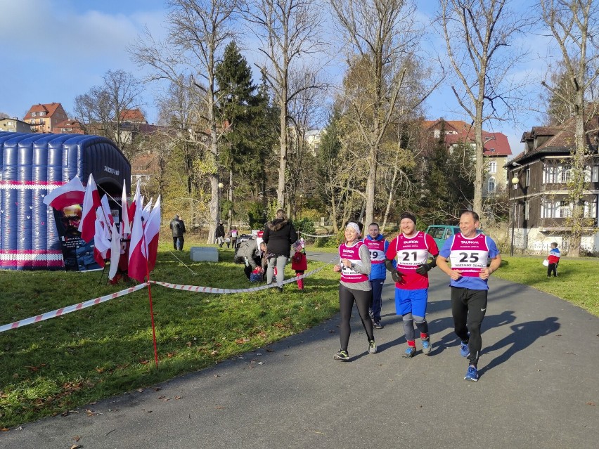Trwa święto biegowe w Dusznikach-Zdroju. 11 listopada na sportowo! 