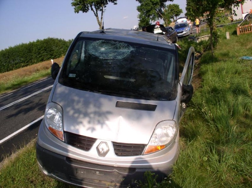 Kolizja drogowa w Krasiku w gm. Paradyż. Straty oszacowano na 20 tys. zł