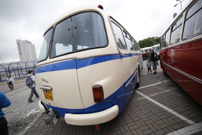 Międzynarodowy Zlot Zabytkowych Autobusów. Do Warszawy...