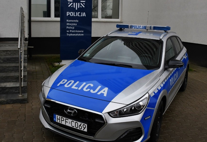 Nowy radiowóz dla komendy policji w Piotrkowie