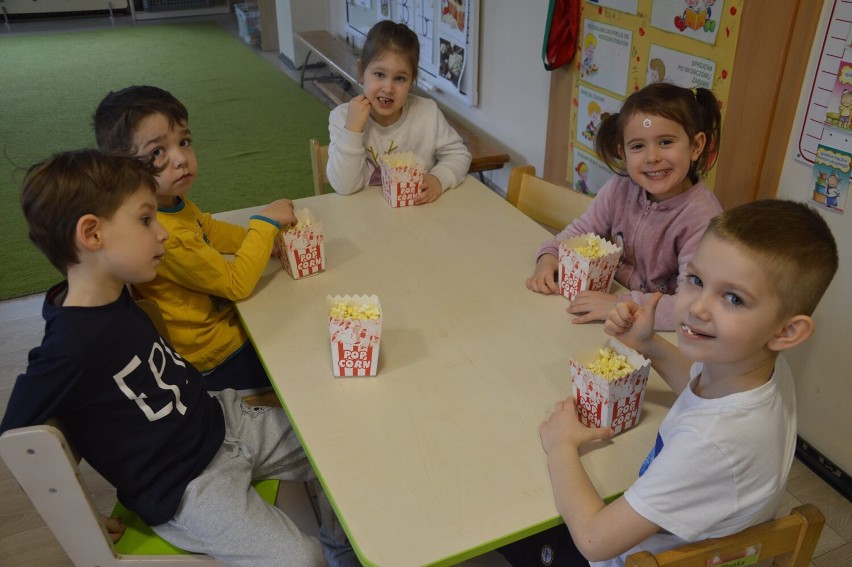 Dzisiaj był "Dzień Popcornu". Świętowały go chodzieskie przedszkolaki