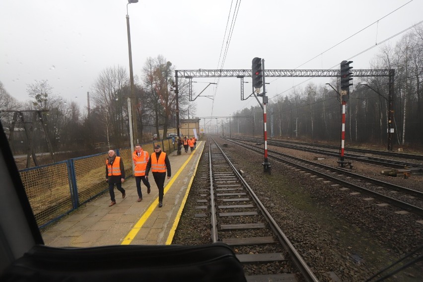 Mieliśmy okazję przejechać nowym odcinkiem linii kolejowej...