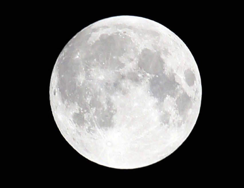 Zaćmienie księżyca 27/28 września. Superksiężyc 2015. To było widowisko! [ZDJĘCIA]