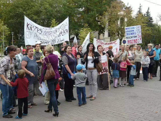 W 2012 roku uchwalenie stawek za pobyt dzieci w przedszkolach publicznych doprowadziło do protestów rodziców. Czy po ewentualnych cięciach dotacji dla przedszkoli niepublicznych rodzice znowu wyjdą na ulice?