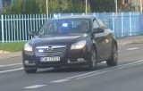 Zajechał policji drogę w Mostkach. Miał ponad 2,5 promila [wideo]