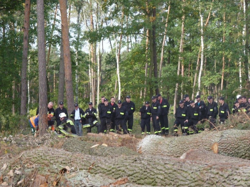 Strażackie ćwiczenia w gminie Goszczanów. Szkoliło się blisko 100 druhów OSP