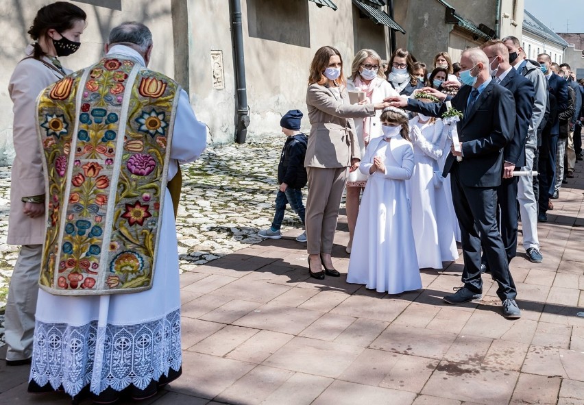 Maj 2021. Olkusz. Pierwsza Komunia Święta