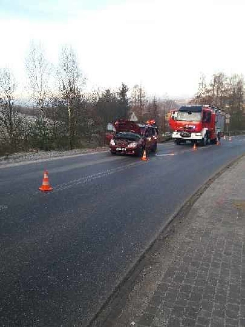 Wypadek w Librantowej. Jedna osoba została ranna [ZDJĘCIA]