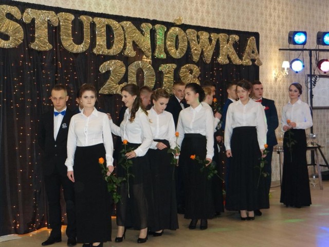 Studniówka wojsławickiego ZSRCKU w Zduńskiej Woli