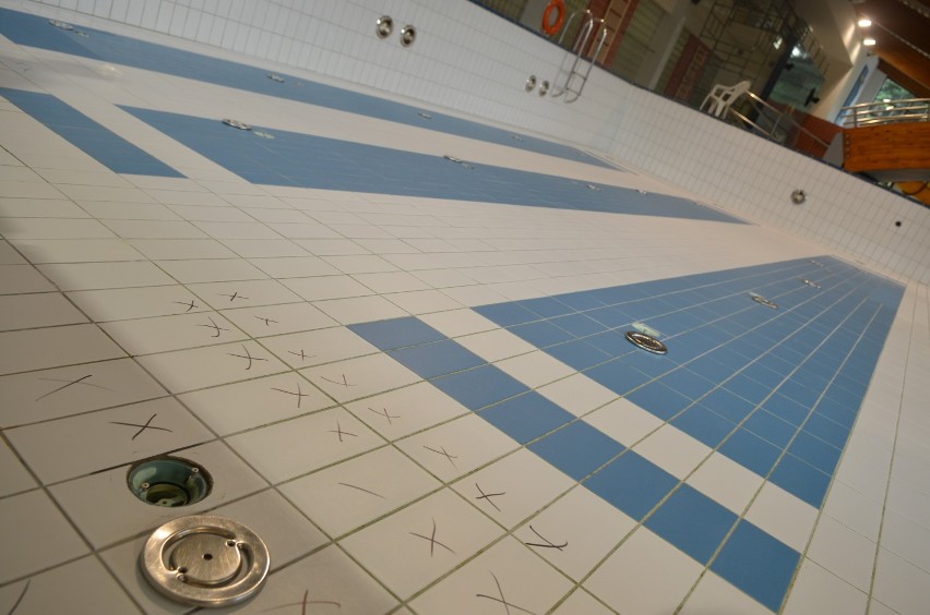 Co się stało z wodą w basenach rekreacyjnych w Słowiance? [zdjęcia]