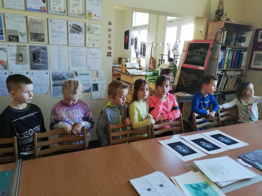 Stargardzkie przedszkolaki z wizytą w "emdeku"