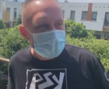 Kamil Durczok w geście protestu puścił Kazika "Twój ból" z tarasu mieszkania w Katowicach