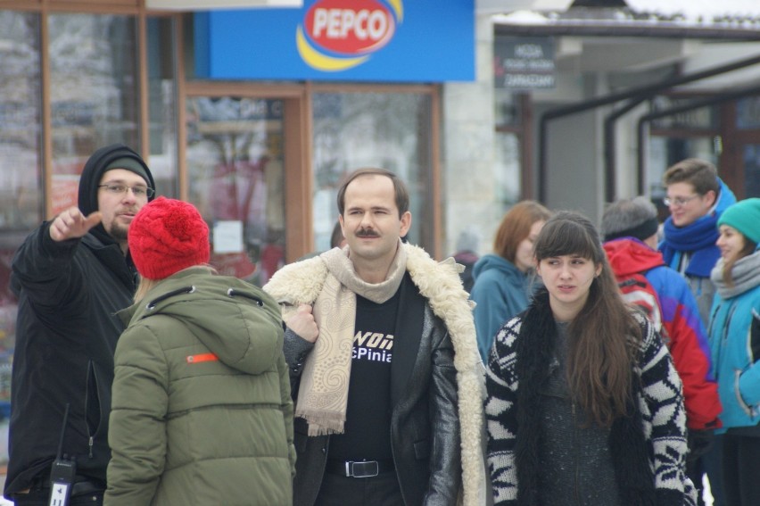 Król "Rock Polo" pierwszą gwiazdą Sylwestra w Zakopanem. Sławomir na Krupówkach [ZDJĘCIA]