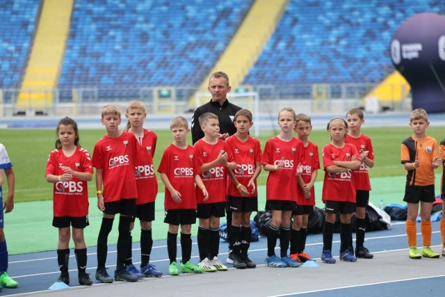 Turniej Silesia Cup rozgrywany jest na Stadionie Śląskim. W sobotę rywalizowali w nim chłopcy w kategorii U10

  Zobacz kolejne zdjęcia. Przesuwaj zdjęcia w prawo - naciśnij strzałkę lub przycisk NASTĘPNE