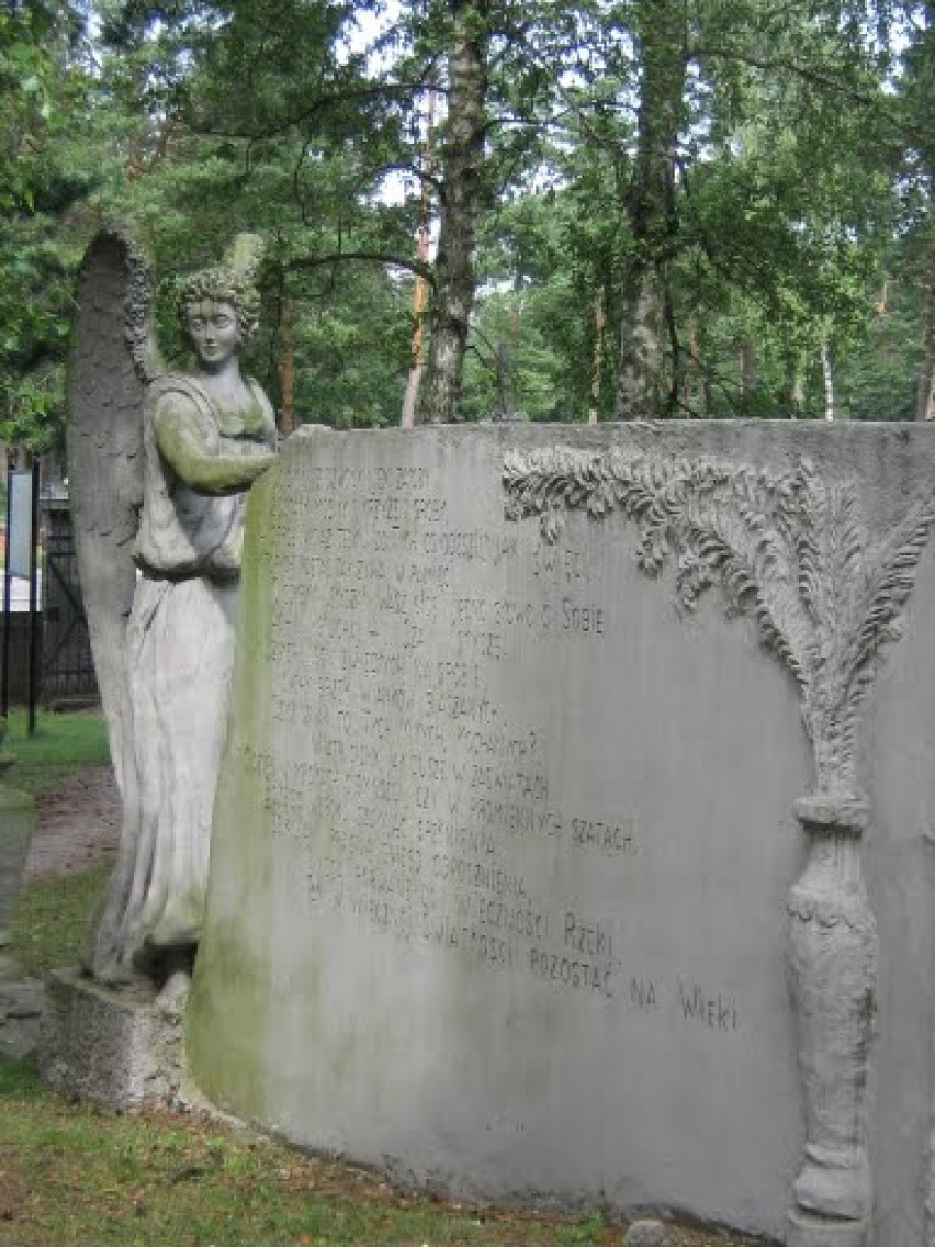 Cmentarz w Wasilkowie