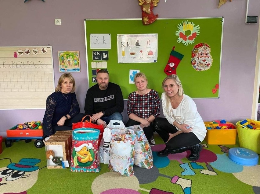 Życzenia, wigilie i przedświąteczne wsparcie potrzebujących w Pabianicach 