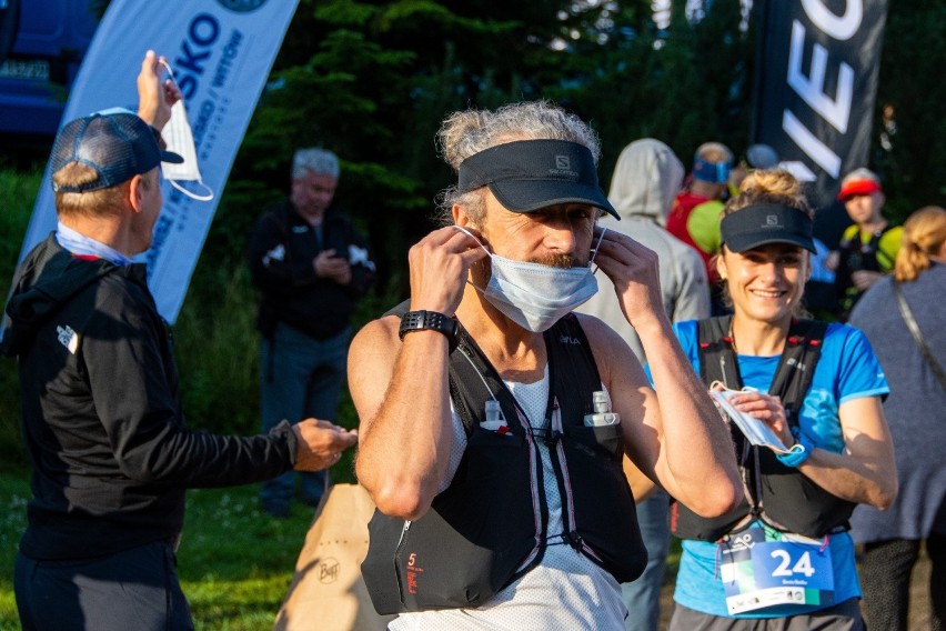 Kościelisko-Tatry. Wystartował Tatra Sky Maraton. Zawodnicy ruszyli na górską trasę liczącą 40 km