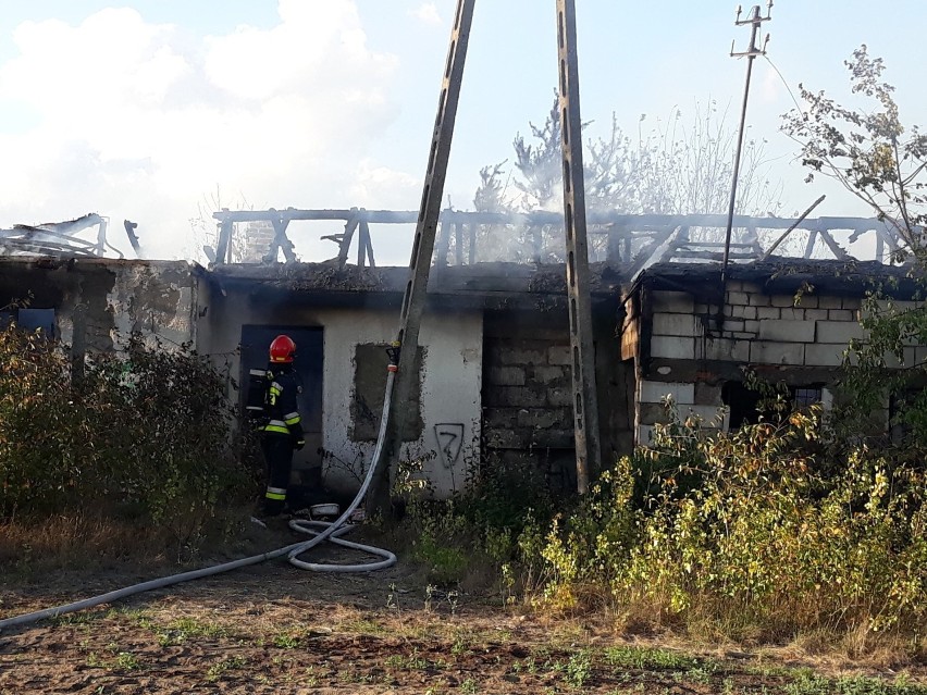 - Zgłoszenie o pożarze w pustostanie przy ul. Byszewskiej 86...