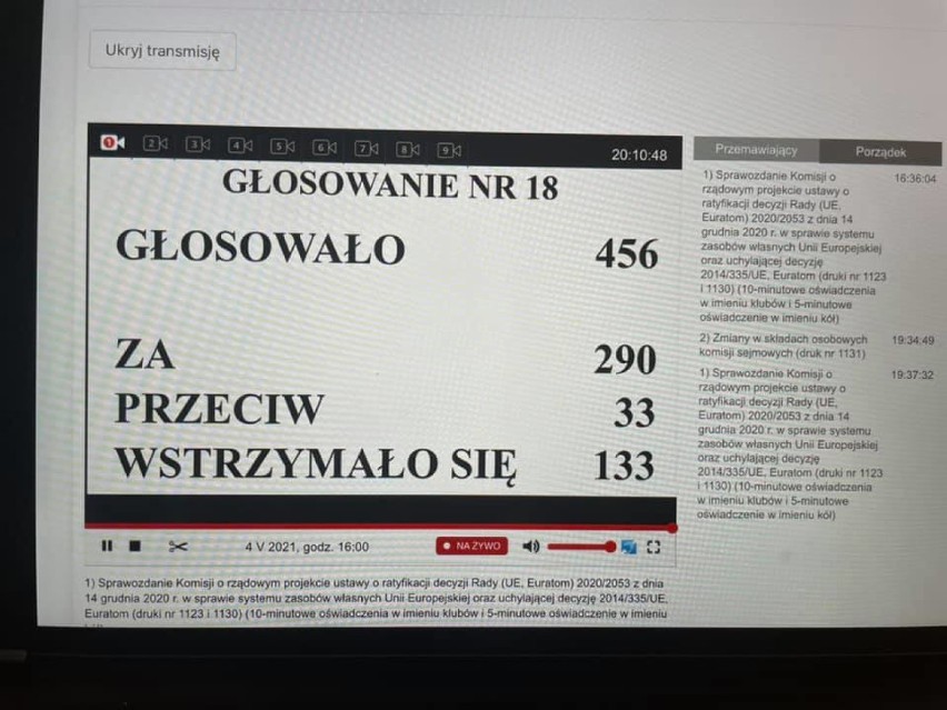 Poseł Filip Kaczyński najpierw w swoim gabinecie głosował za...