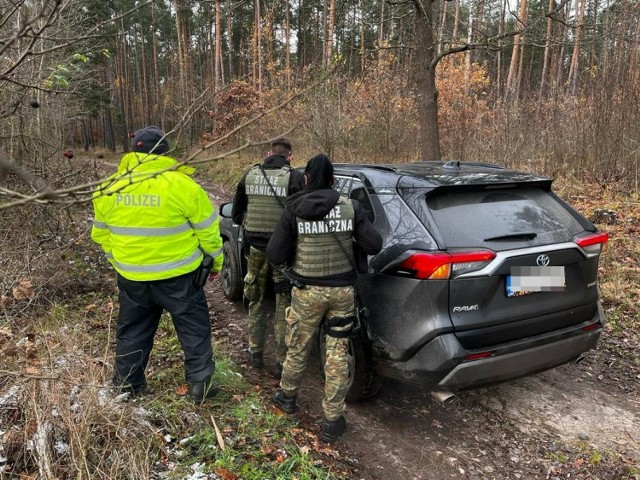 Złodziej zbyt długo nie nacieszył się toyotą.