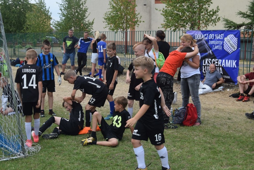 W Łubianie rozegrano dwa turnieje piłki nożnej juniorów z cyklu LUBIANA CUP 2018 [ZDJĘCIA]