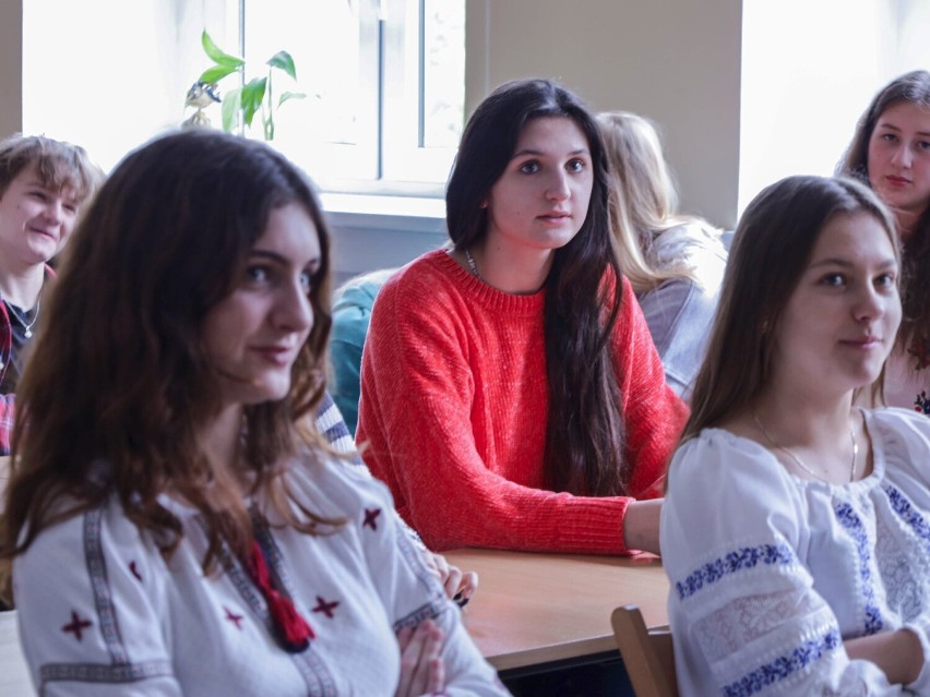 Uczniowie złotowskiego Ekonoma przekonali się, że język ukraiński wcale nie jest taki obcy