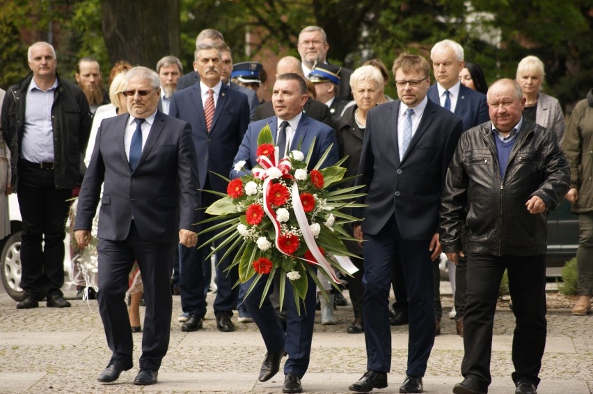 Grodzisk Wielkopolski: tak rok temu obchodzono rocznicę zakończenia II wojny światowej [ZDJĘCIA]