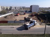 Ruszyła budowa kolejnego bloku mieszkalnego w rejonie ul. Sadowej w Wieluniu FOTO