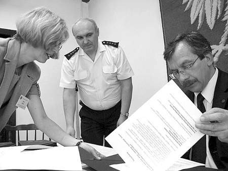 Jedną z pierwszych osób, które podpisały porozumienie, był kpt. Marian Ziemiański.