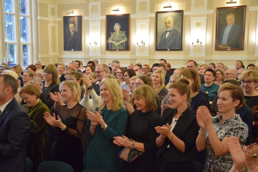 Starogard Gd. Skończyła 50 lat i ciągle prężnie działa. Poradnia psychologiczno-pedagogiczna obchodzi okrągły jubielusz ZDJĘCIA 