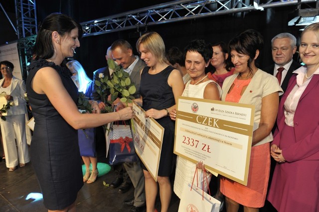 Gala wręczenia dyplomów studentom studiów podyplomowych w Wyższej Szkole Biznesu. Miała miejsce w Expo Silesia