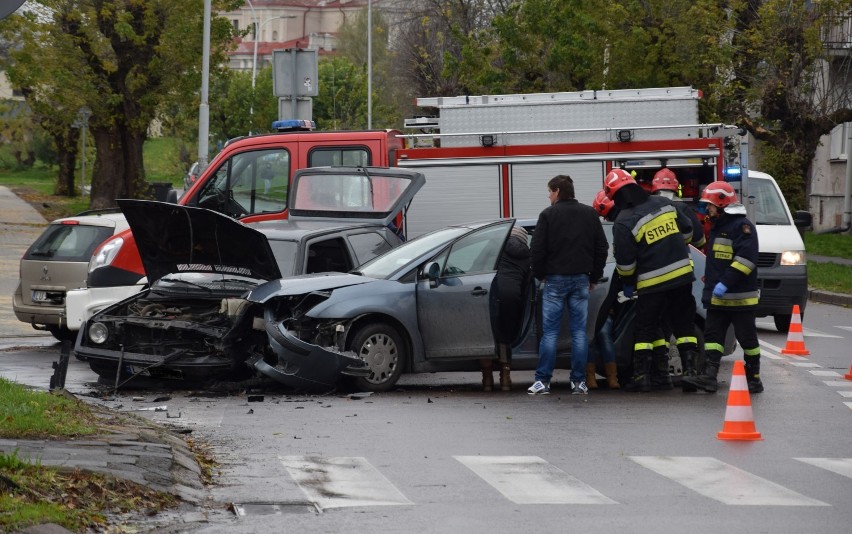 Zamość: Wypadek na skrzyżowaniu Sienkiewicza ze Żdanowską