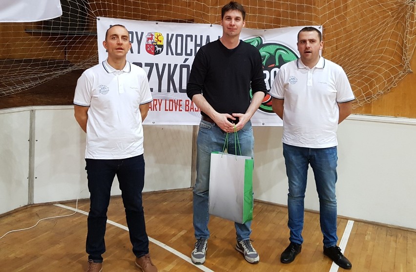 Juniorzy Chromika wygrali pierwszy mecz w Budapeszcie [ZDJĘCIA]