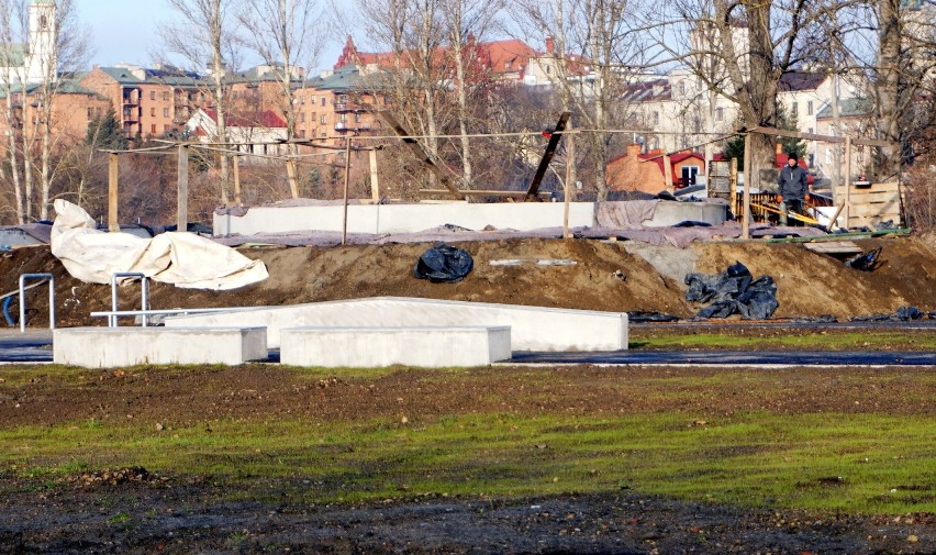 Skatepark na Rusałce już na finiszu. Ale budowa i tak z trzyletnim opóźnieniem