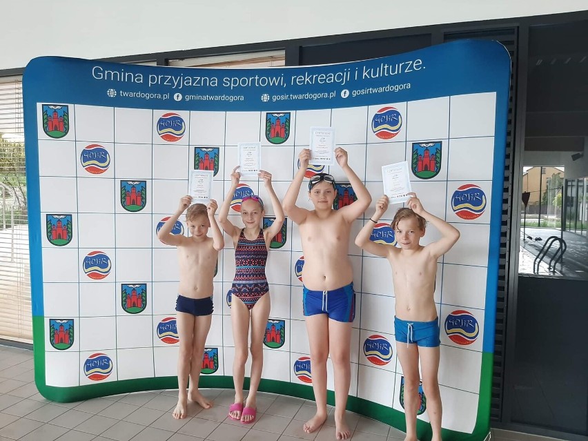 II Gminne Mistrzostwa w Pływaniu Szkół Podstawowych za nami (WYNIKI)
