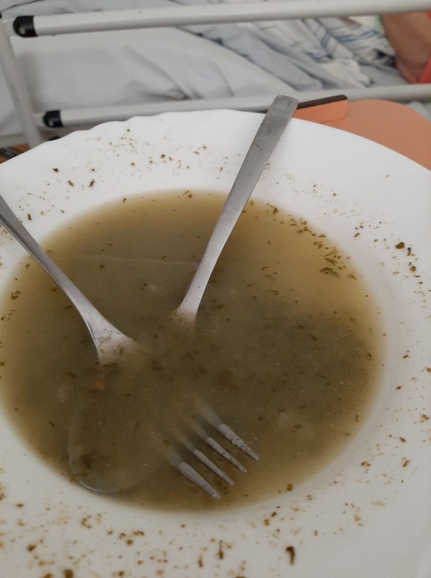Zupa szpinakowa w szpitalu w Koźlu.