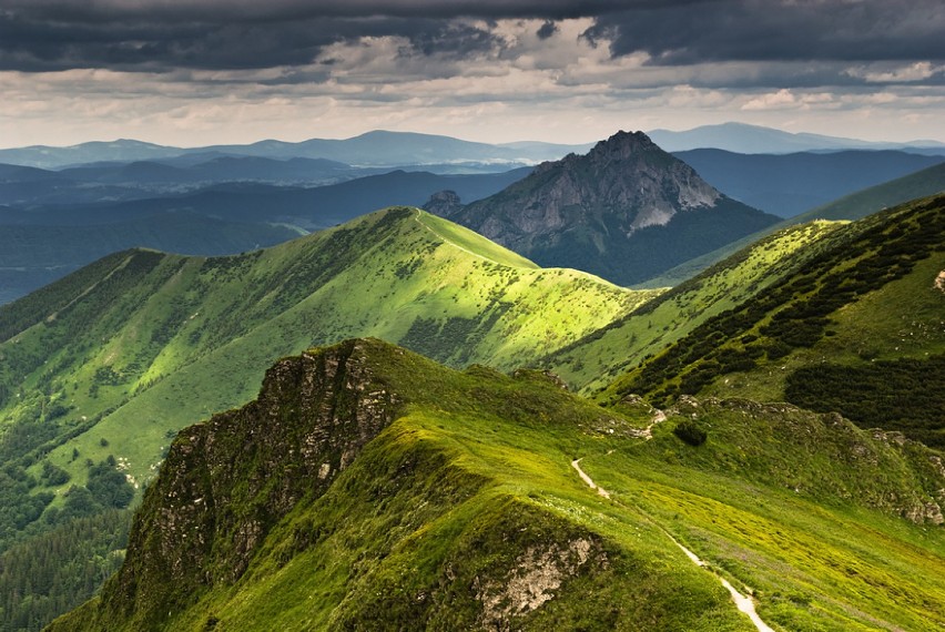 Góry mogą być takie piękne. Cudowne fotografie Jakuba Połomskiego