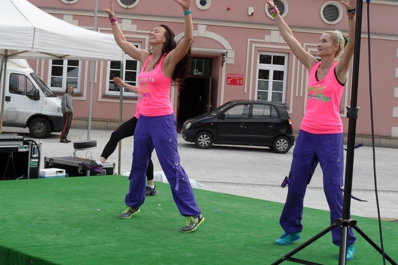 Częstochowa: Juwenalia 2013, na Biegańskiego zatańczono zumbę [WIDEO+ZDJĘCIA]