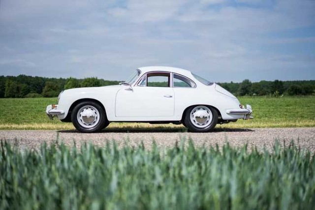 Porsche 356C jest jednym z najcenniejszych pojazdów w dotychczasowej ofercie aukcyjnej Ardor Auctions. Auto pochodzi z ostatniego roku produkcji i jest jednym z zaledwie 17 tysięcy sztuk określanych symbolem „C”. Samochód po kompleksowej renowacji, który nawet raz nie wyjechał na publiczne drogi, będzie można licytować od atrakcyjnej kwoty 320 000 zł. 

Jego wartość szacuje się na 400 000-550 000 zł.