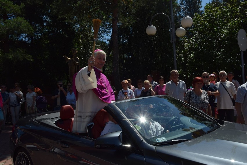 Święcenie aut w parafii św. Krzysztofa w Tychach