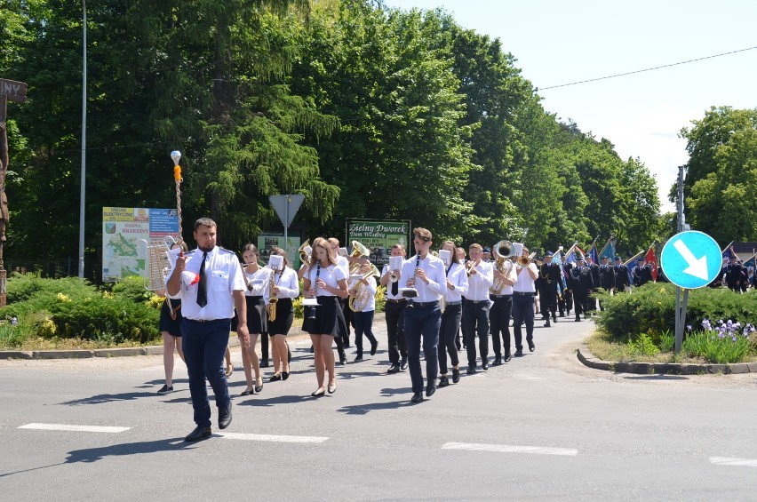 Powiatowo - gminny Dzień Strażaka odbył się w Brzezinach