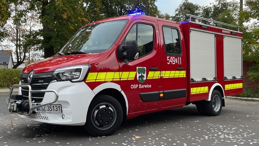 Strażacy z Barwic mają nowy wóz ratowniczo-gaśniczy [zdjęcia]