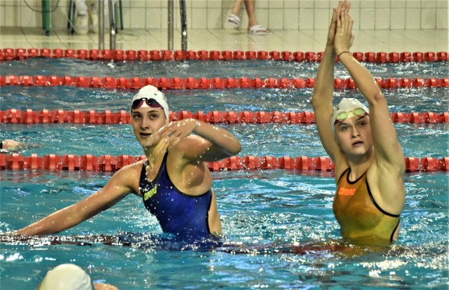 Marta Klimek (z lewej Unia Oświęcim) i Dominika Kossakowska (SMS Oświęcim) mają szansę pojechać na letnie igrzyska olimpijskie do Tokio.