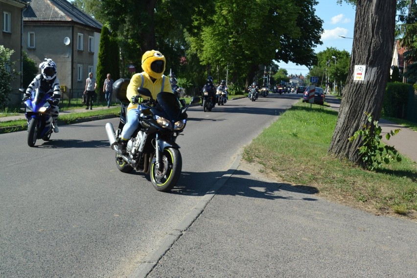 Stare Pole. Powitanie lata na gminnym stadionie. Atrakcje dla dzieci, wizyta Moto Kojotów i koncerty