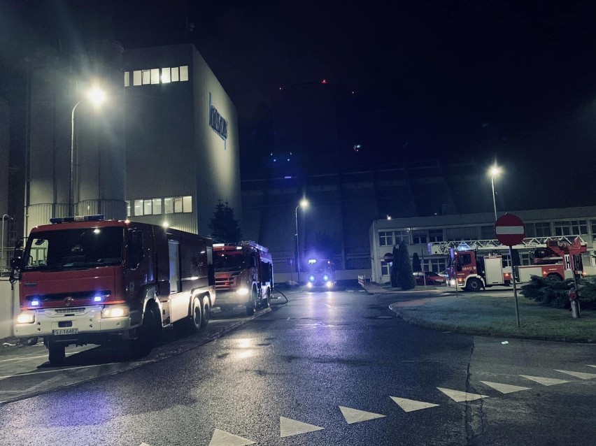Przy elektrowni w Jaworznie wybuchł pożar. Akcja straży pożarnej trwała kilka godzin