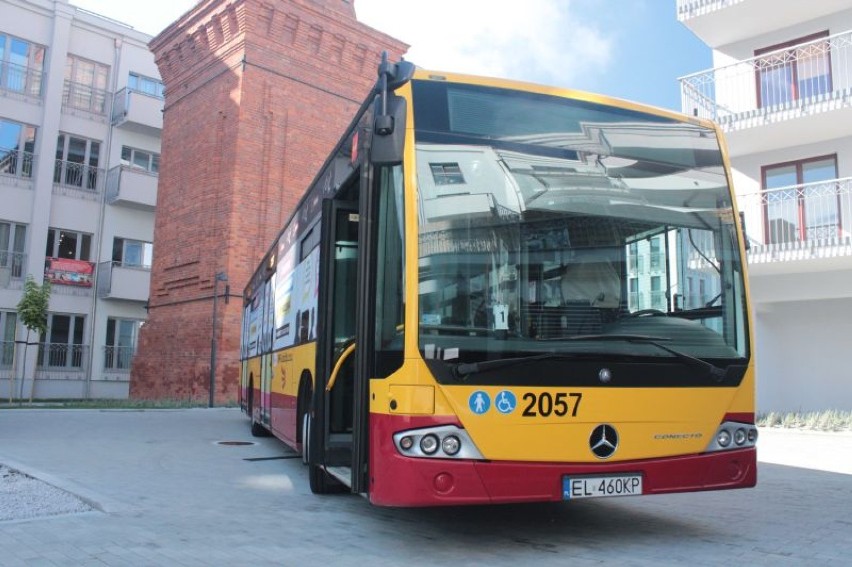 Członkowie ekipy promującej głosowanie do Budżetu Obywatelskiego 2013 będą poruszać się specjalnie oznakowanym autobusem.