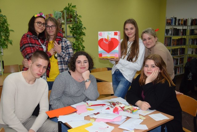 Walentynki w liceum ogólnokształcącym im. K. K. Baczyńskiego w Nowej Soli, 14 lutego 2019 r.