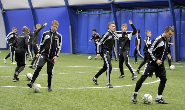 29.01.2013 gdansk..lechia gdansk - trening zespolu na krytym boisku przy technikum budowy okretow..fot. przemek swiderski / polskapresse dziennik baltycki