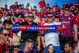 Raków Częstochowa wygrał ze Stalą Mielec 2:0! Zobacz ZDJĘCIA KIBICÓW! Radość na trybunach, pojawiło się ich ponad 5 tysięcy